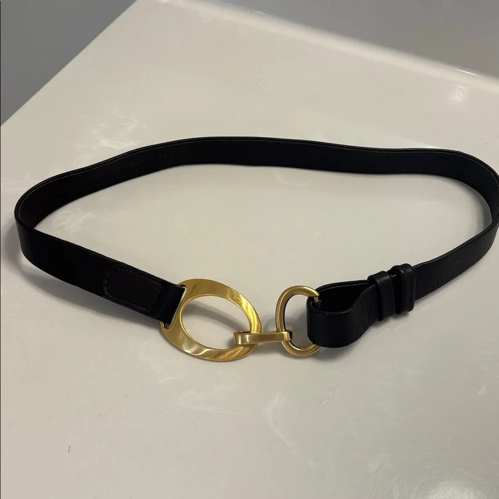 Chico’s Brown leather adjustable Belt with Gold Oval Hardware